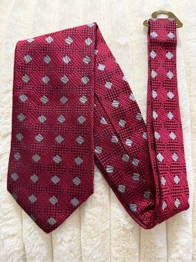 XMI - Men's Red Geometric Silk Tie